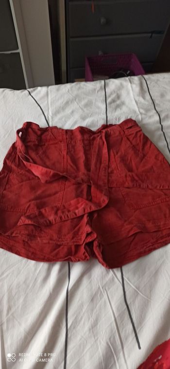 Short rouge t. 38 Stradivarius
