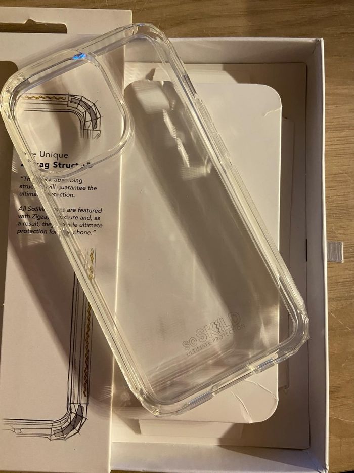 Coque Iphone 13 pro  transparent so skild ultimate protection - photo numéro 3
