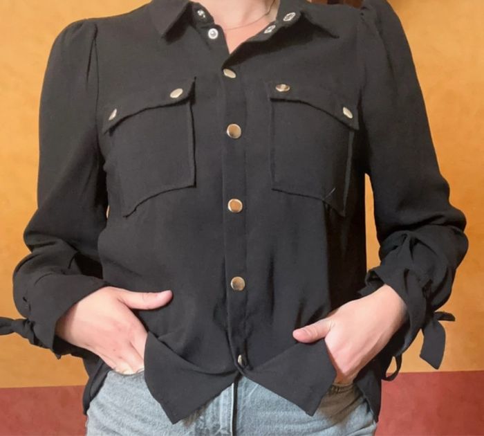 Chemise noir - photo numéro 2