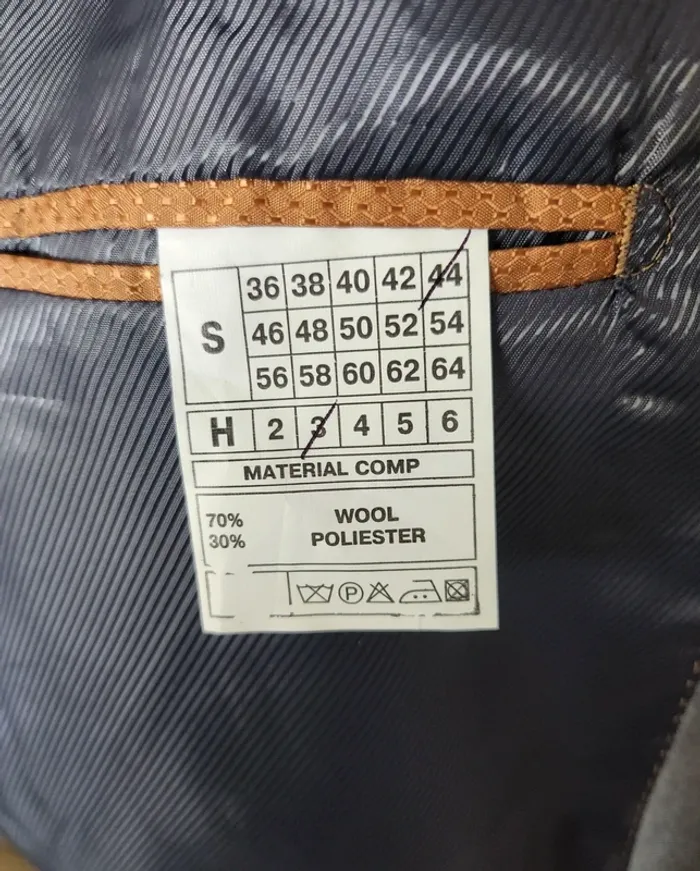 veste de costume homme grise satinée taille S Mia excellent état - photo numéro 6