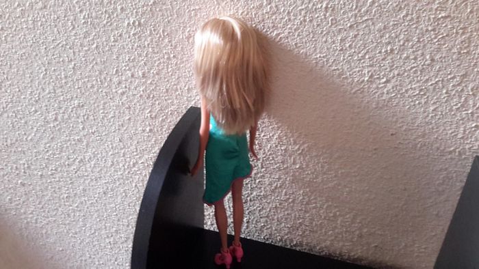 barbie doll blonde collection Mattel 2006 - photo numéro 3