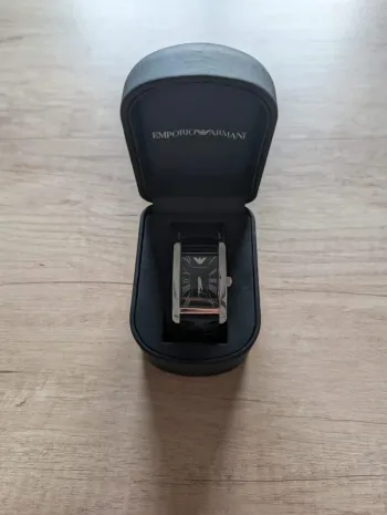 Montre emporio Armani
