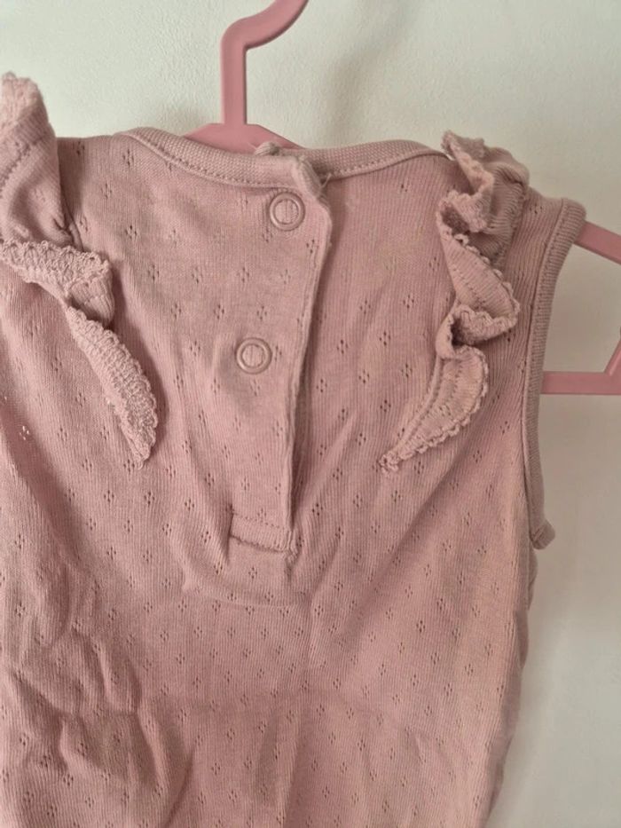 Body volanté sans manches rose ancien 6 mois H&M - photo numéro 6