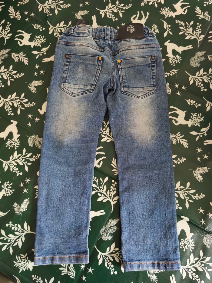 Jean garçon 4 ans - photo numéro 2