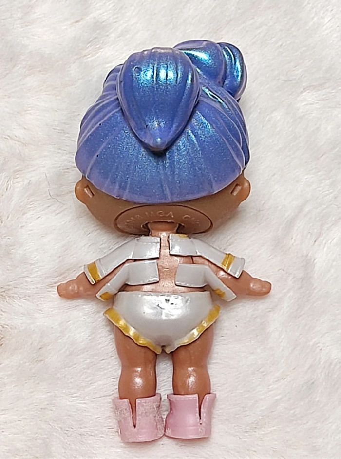 ⭐Poupée LOL surprise coulour change Bubbly Captain BB⭐ - photo numéro 5