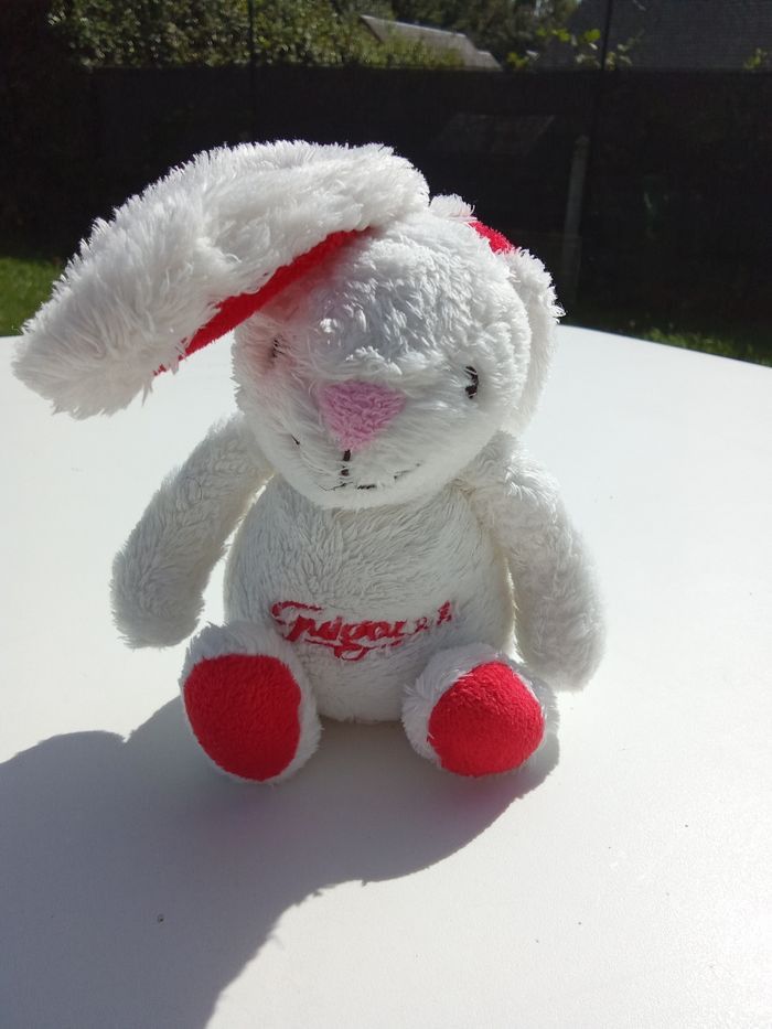 Doudou lapin blanc et rouge guigoz - photo numéro 3