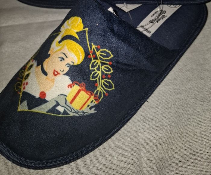 Chaussons Disney 40 - photo numéro 2