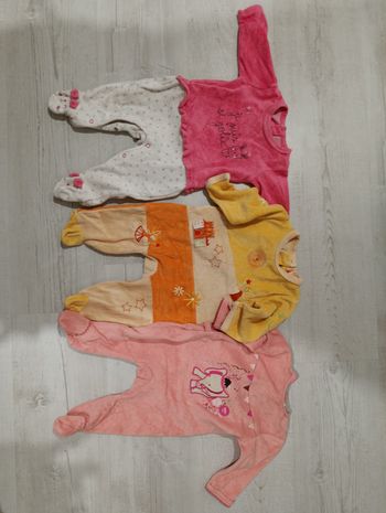 Lot pyjamas 3 mois 