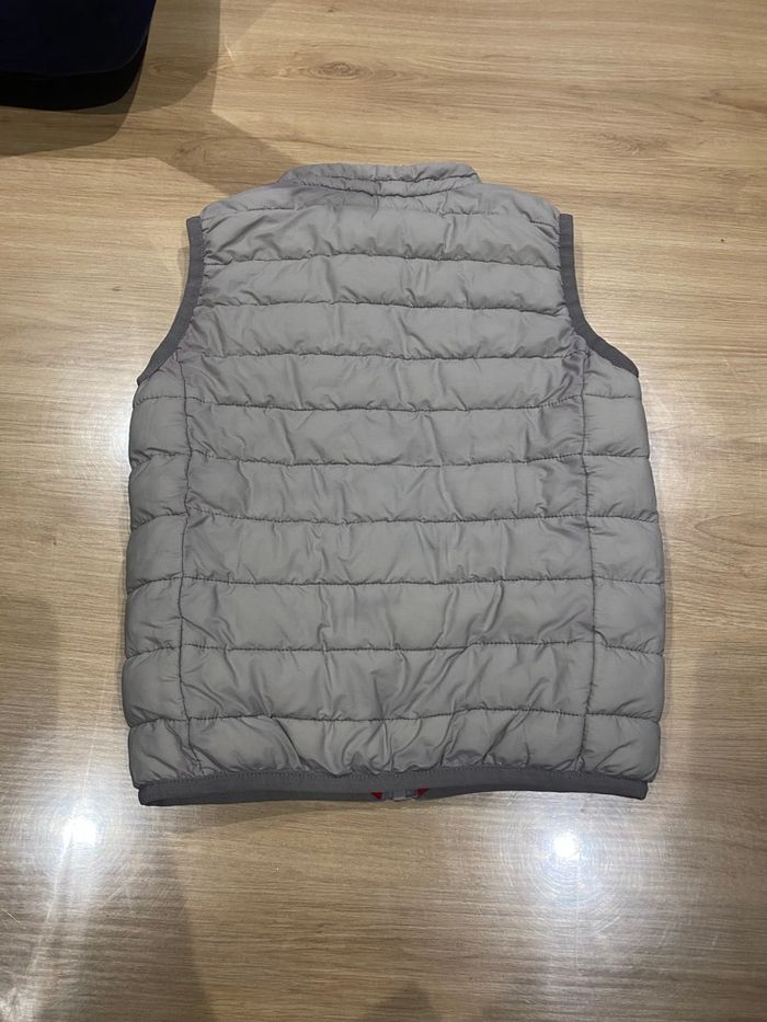 Doudoune sans manches taille 6 ans