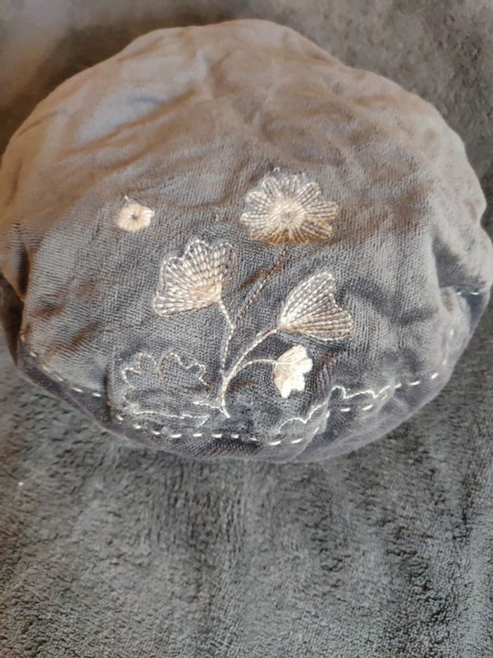 Chapeau 51 cm - photo numéro 3