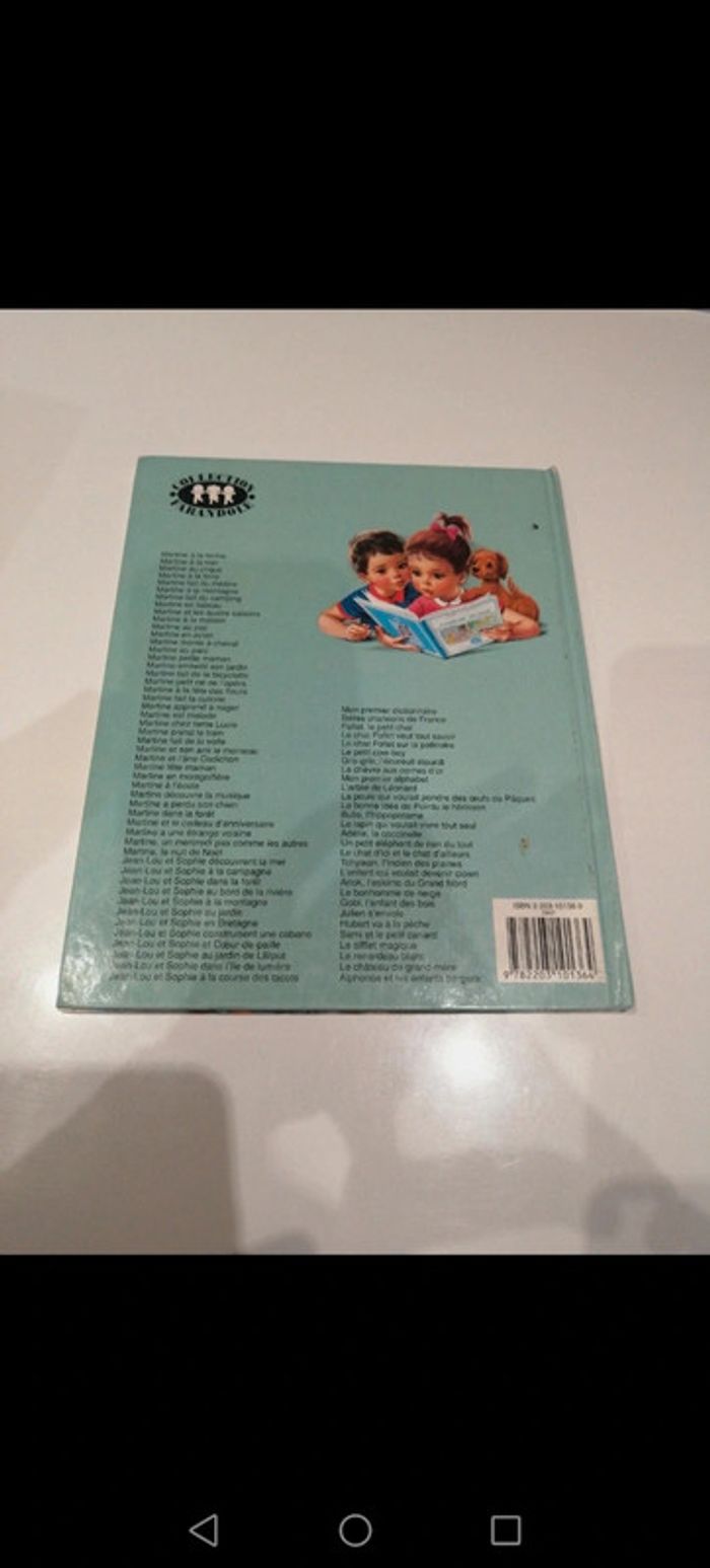 Livre Martine à perdu son chien - photo numéro 2