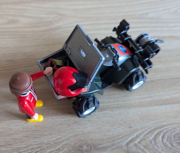 Quad secouriste playmobil 5429 - photo numéro 4