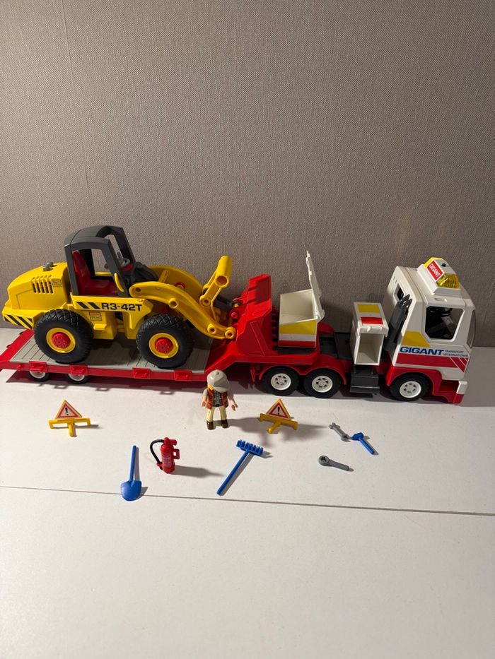 Camion porte char bulldozer Playmobil