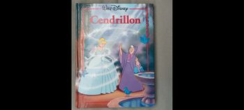 Joli livre "Cendrillon" neuf