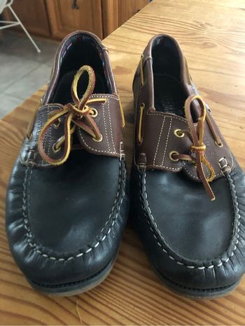 Chaussure homme type bateau