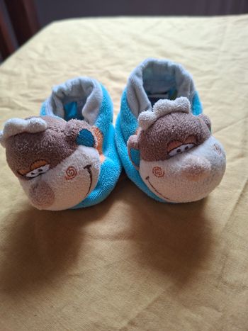 Chausson singe  pour tout petit 