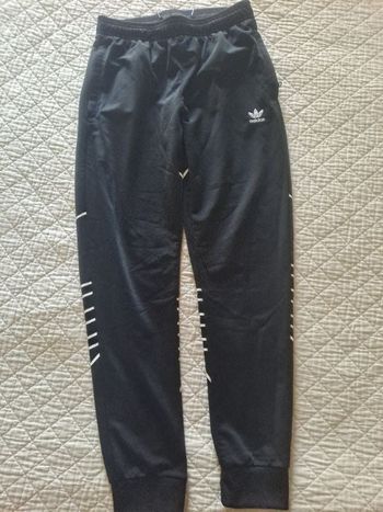 Pantalon jogging ADIDAS 12/13 ans
