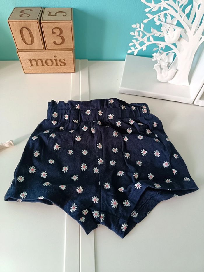 5 shorts filles taille 3 mois - photo numéro 5