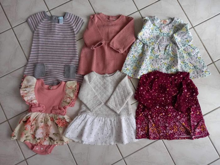 Robes en lot ou à l’unité - photo numéro 2