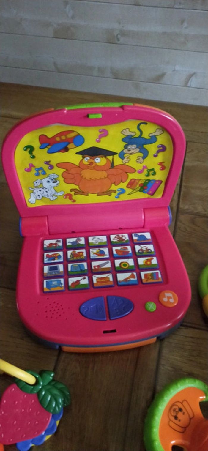 Lot jouets 2 ème âge - photo numéro 2