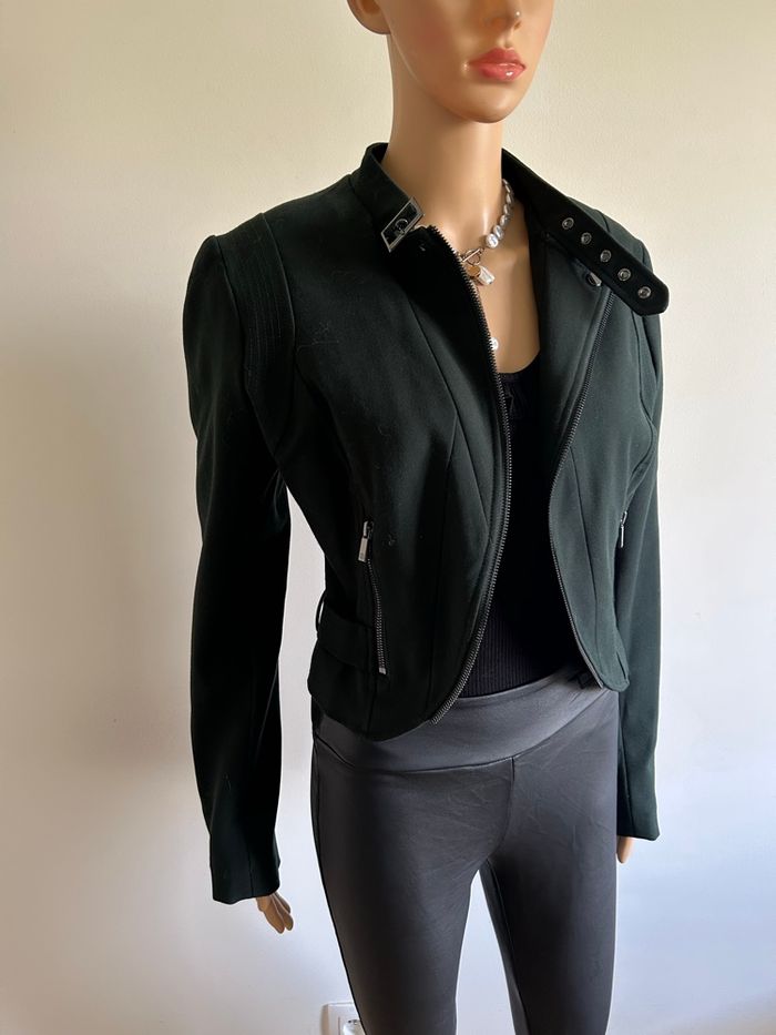 Veste courte verte foncée neuve Morgan taille 40 (valeur 80€) - photo numéro 2