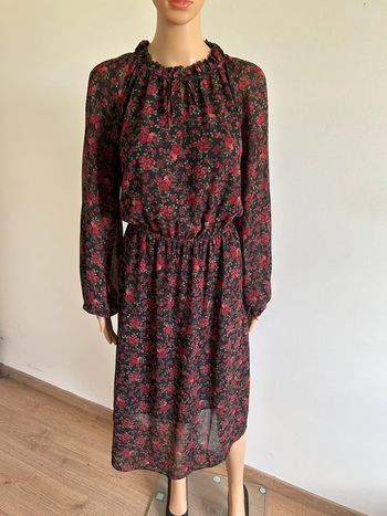 Robe mi longue fleurie à manches longues Le Temps des Cerises taille M jamais portée
