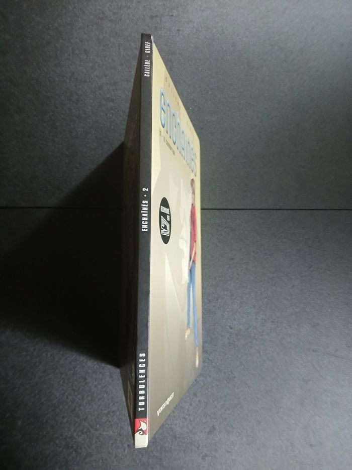 Bd enchaines 2,EO - photo numéro 2