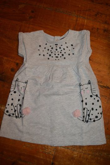 Robe motifs chats grise Kiabi 2 ans