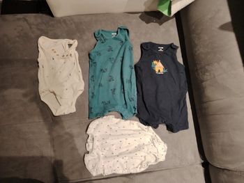 Lot 4 body sans manches