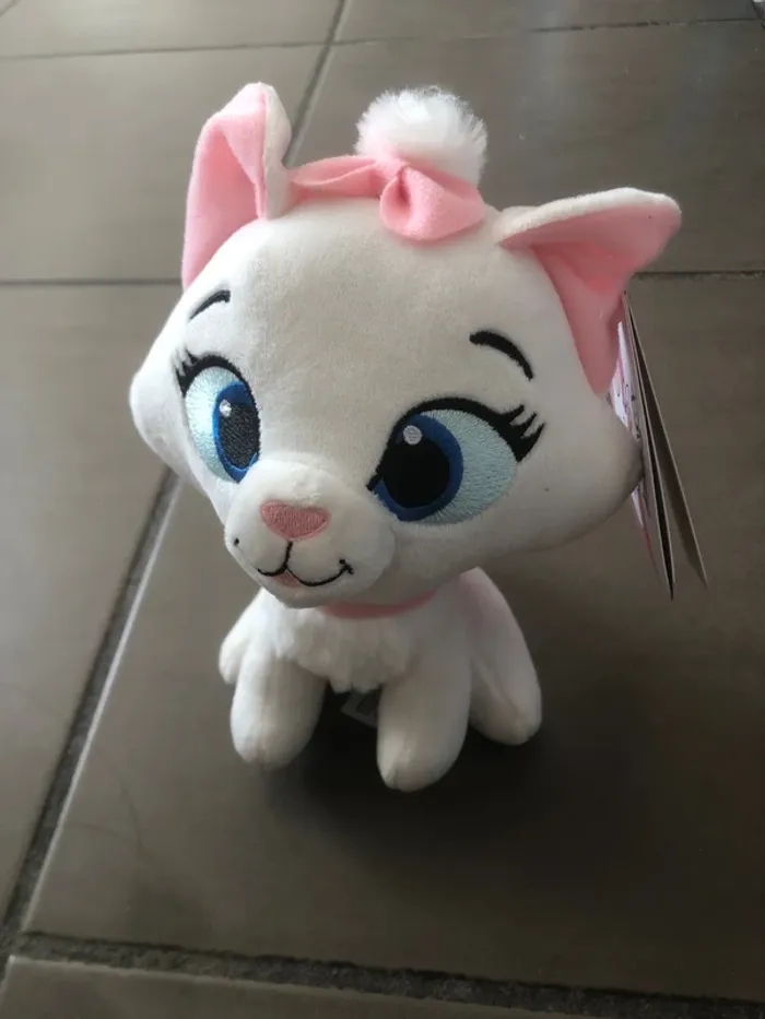 Peluche Marie Disney neuf 🧸 - photo numéro 4
