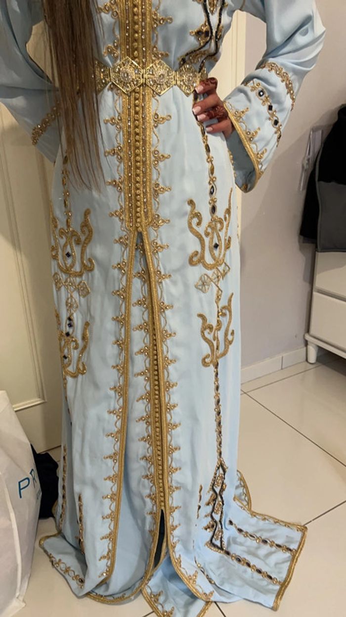 Caftan taille XS/S taille 34/36 en bonne etat - photo numéro 2