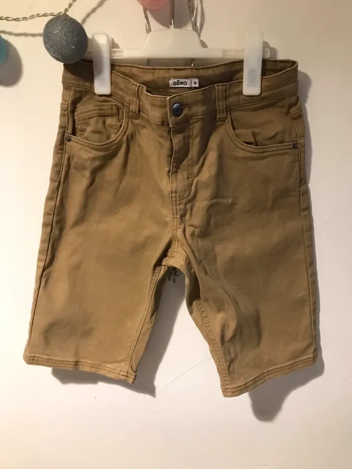 bermuda 16 ans