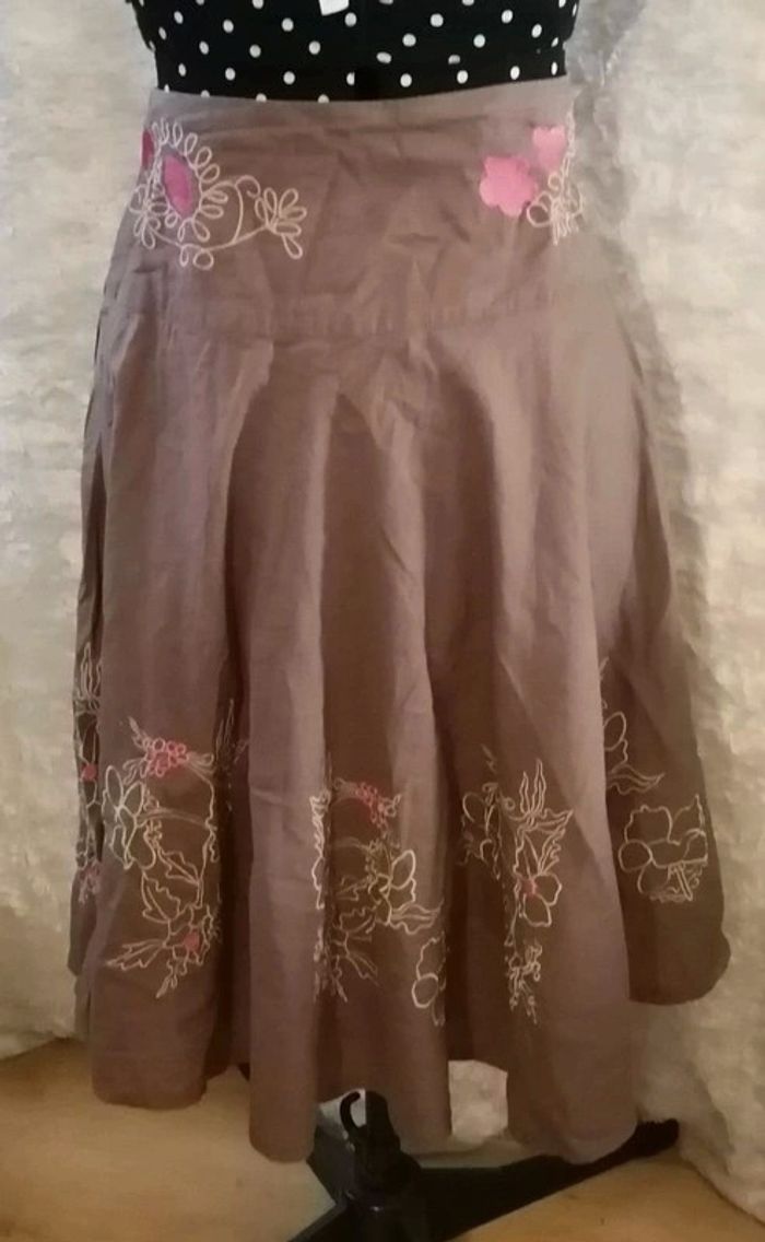 Jupe longue marron à broderie fleurs Jacqueline Riu - photo numéro 4