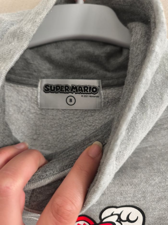 Pull Gris Clair Super Mario taille 8 ans - photo numéro 2