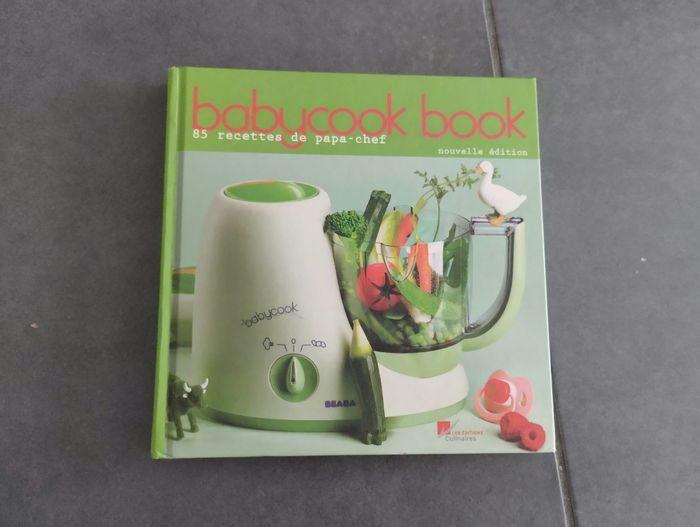 Babycook book