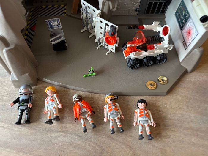 Base des agents secrets Playmobil 4875 - photo numéro 7