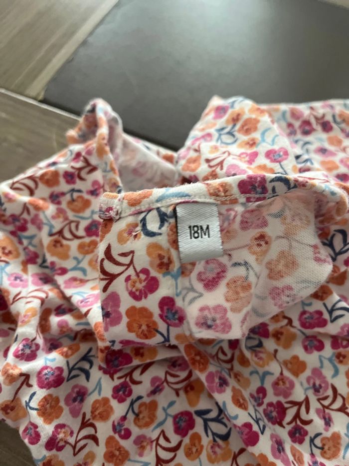 T-shirt à fleur - photo numéro 2