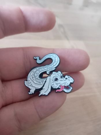 Pin's falkor l'histoire sans fin
