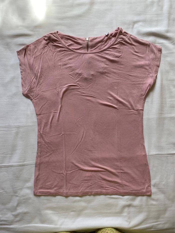 T-shirt rose