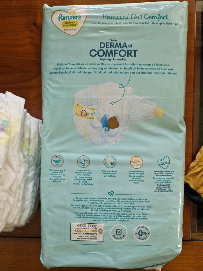 Couches pampers premium protection taille 2 - photo numéro 2