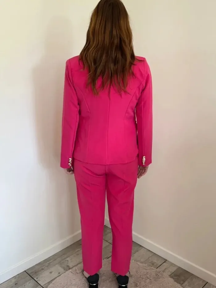Tailleur - photo numéro 5