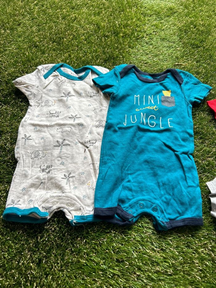 Lot de 5vêtements Kiabi en 6 mois - photo numéro 2