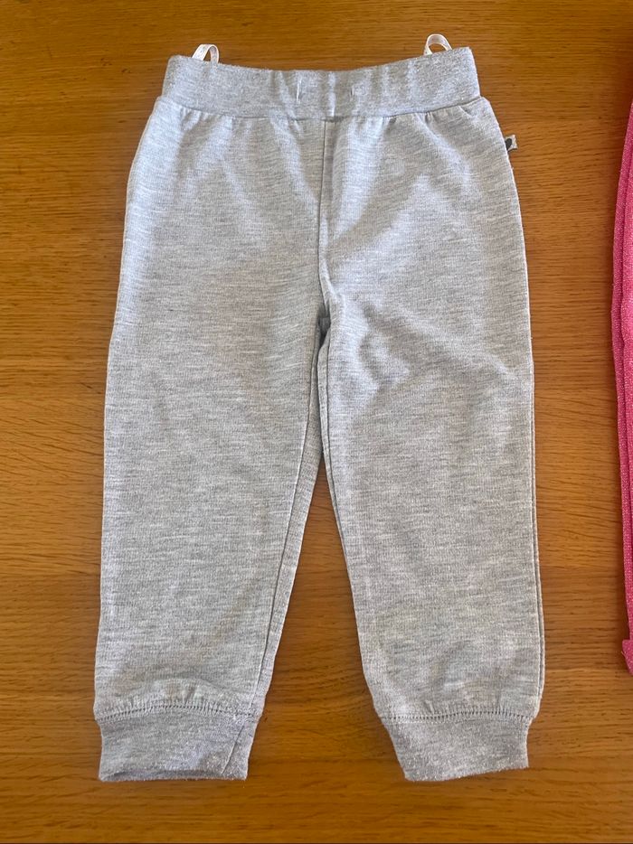 Lot 4 pantalons fille 18 mois coton - photo numéro 3