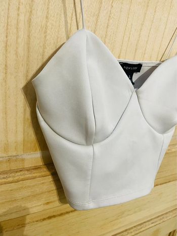 Haut court blanc uni fine bretelle - S / 36