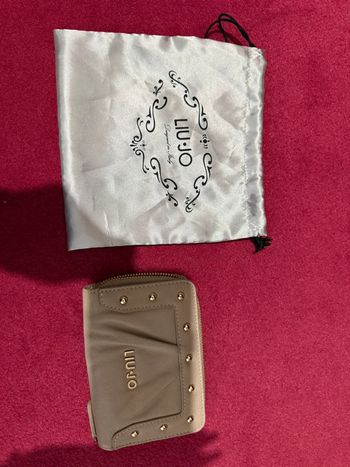 Portefeuille porte-carte, gris beige à clous liu jo authentique