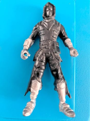 Figurine fornite