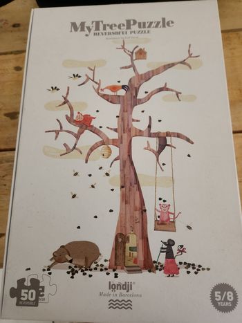 Puzzle tree