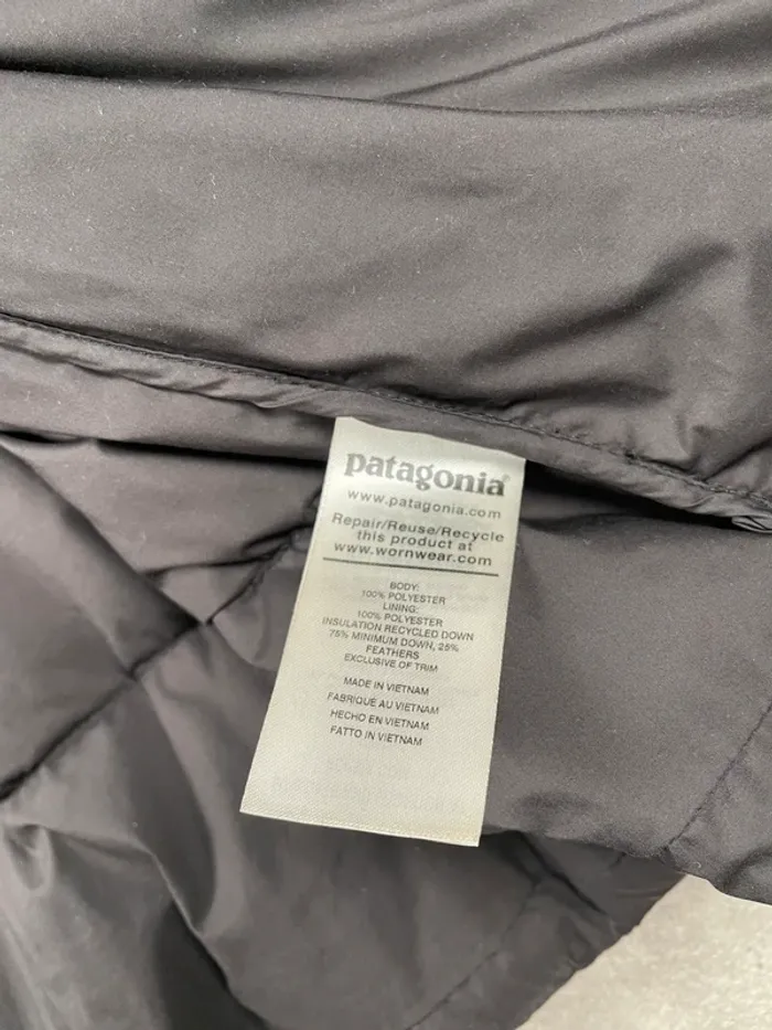 Patagonia Silent Down Jacket Black - Puffer - Black - photo numéro 10