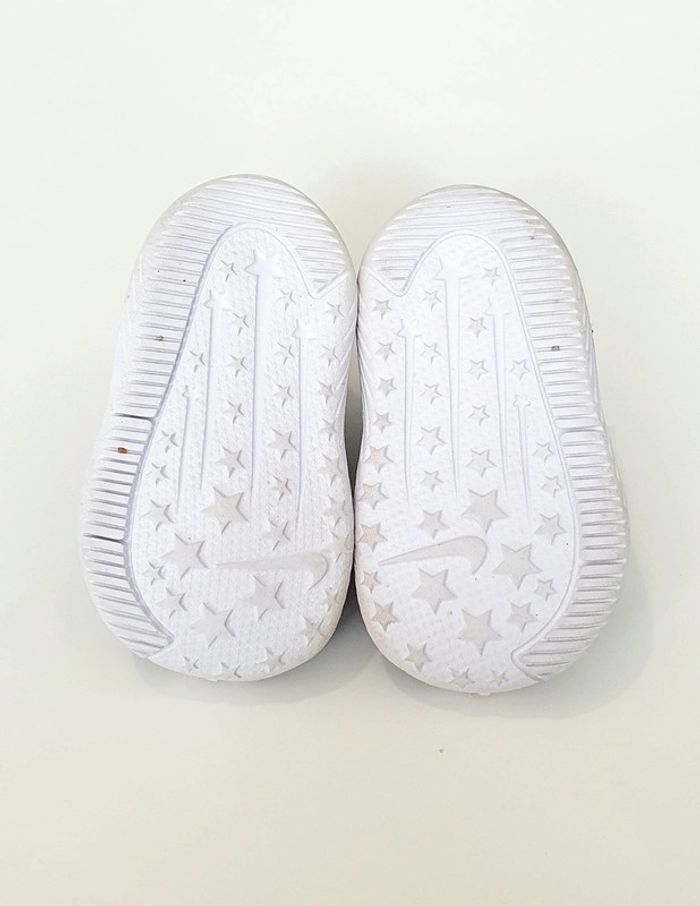 Baskets Nike - P17 - photo numéro 4