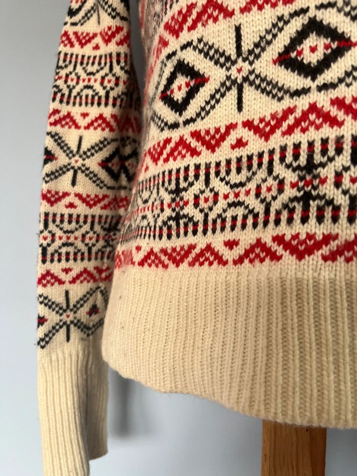 Pull tricot blanc cassé Sandro taille 1 – Motifs noir et rouge & tirettes manches - photo numéro 2